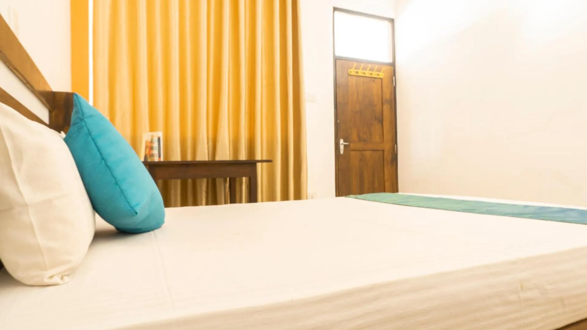 Blumarine Guest House 니곰보